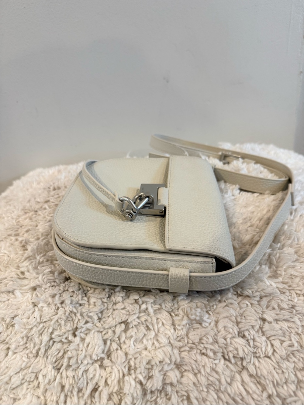 AllSaints Ida Crossbody White Pebbled Leather Bag - Picture 8 of 11